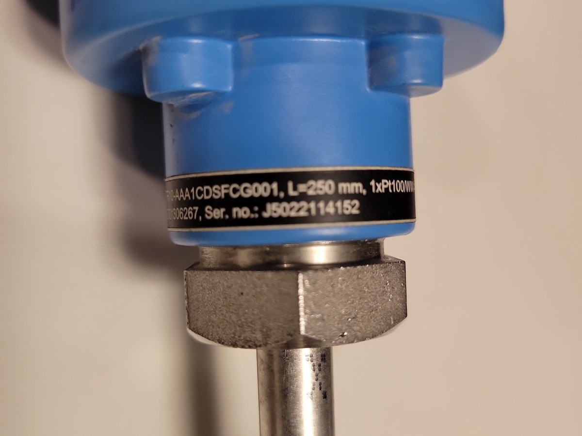 Термопреобразователь сопротивления Endress+Hauser Omnigrad M TR10 (TR10-AAA1CDSFCG001)