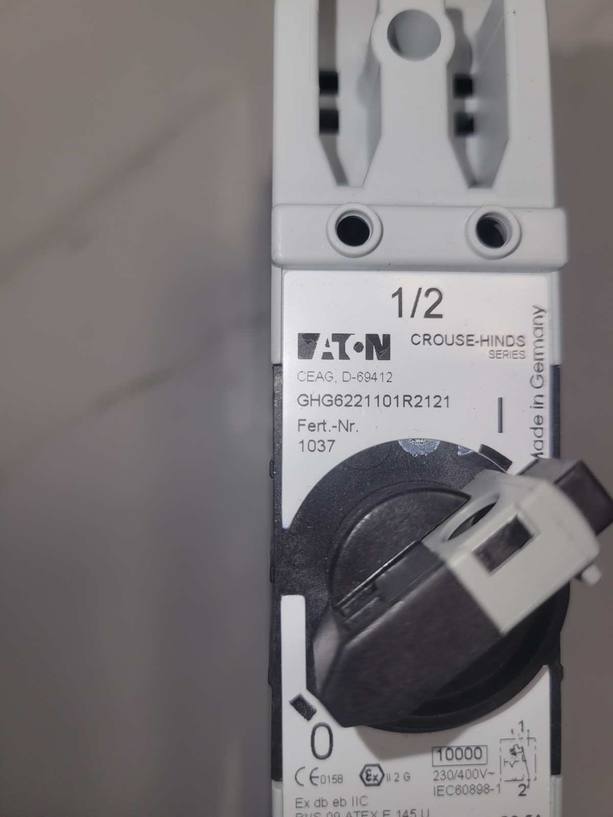 Автомат безопасности EATON GHG8221101R2121 / Ex-D M.C.B. FAZ/1-C0.5 10kA