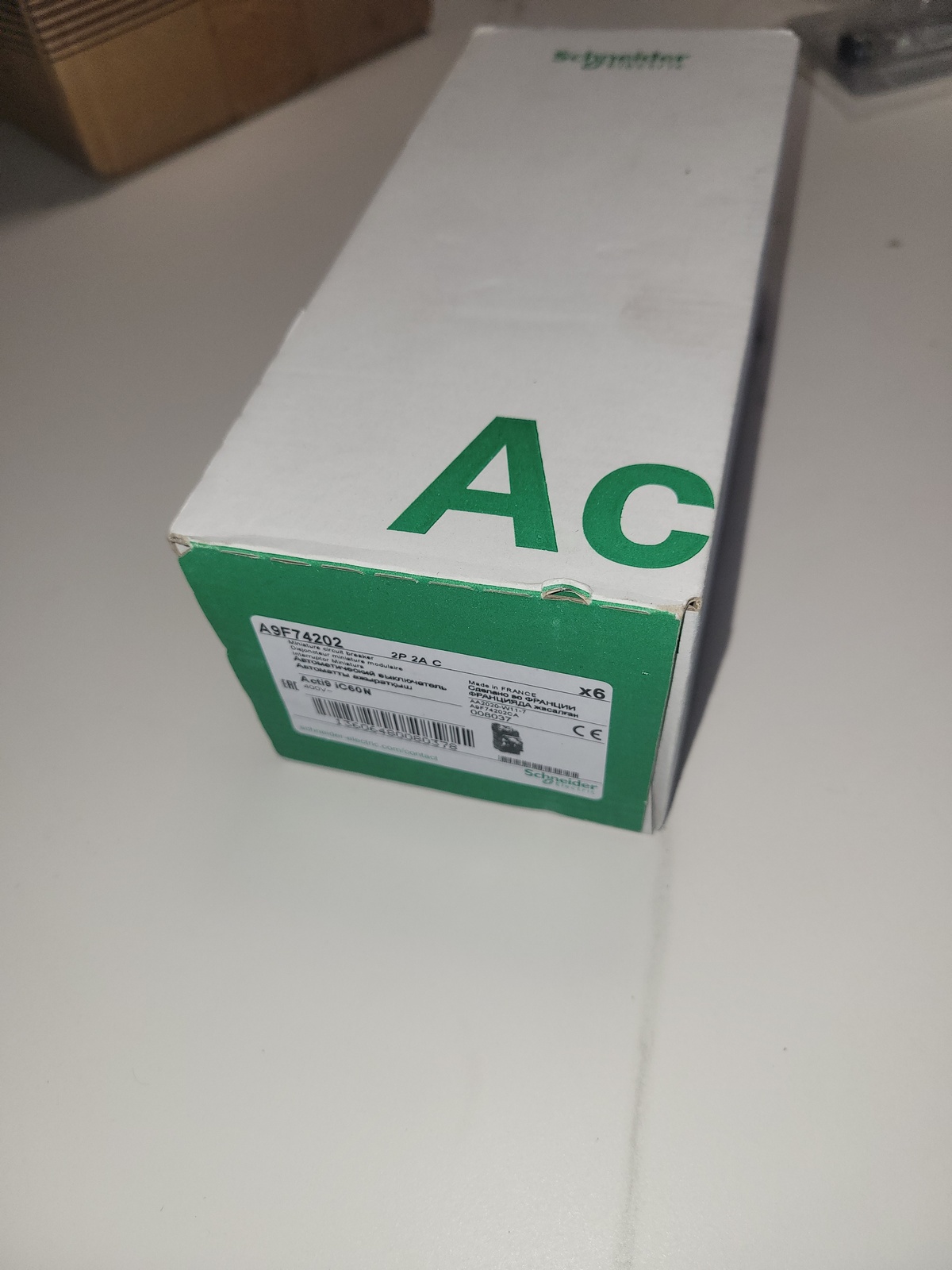 Выключатель автоматический Schneider Electric IC60N 2P C2А (A9F74202)