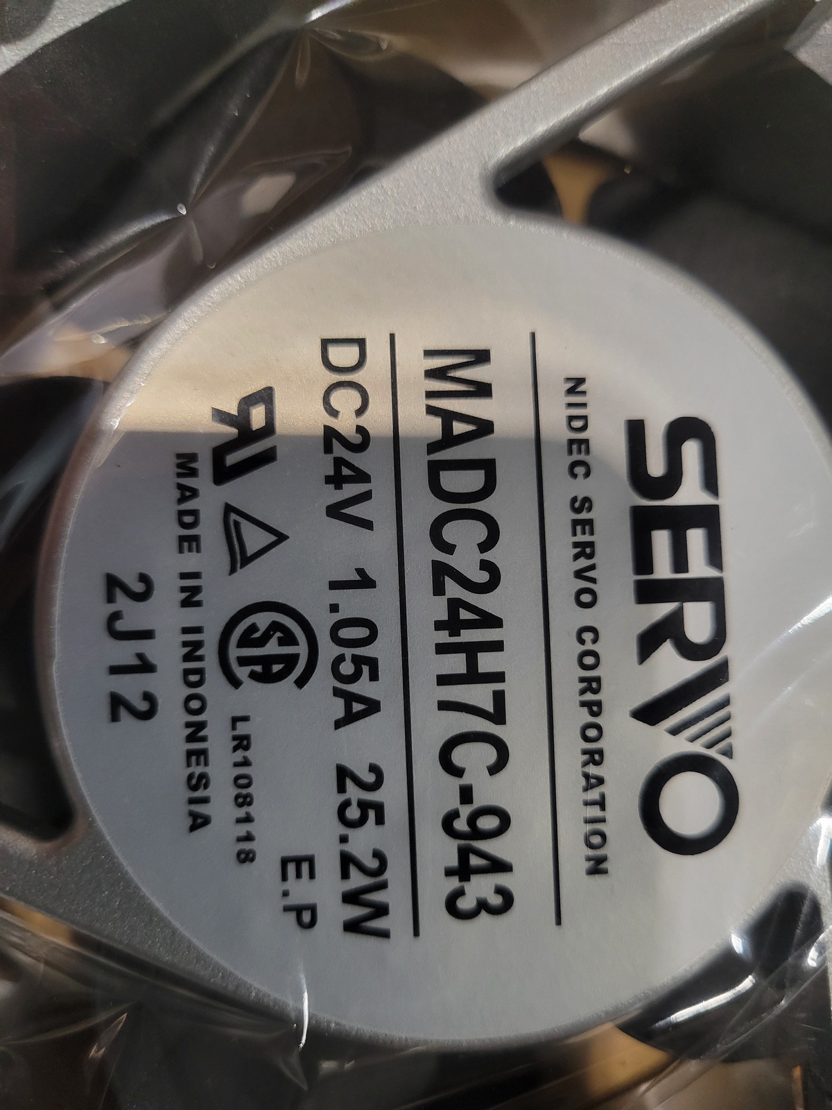 Вентилятор NIDEC SERVO MADC24DCH7C-943