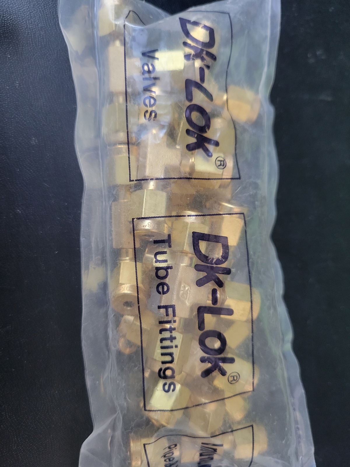 Фитинг DK-Lok DT-2-BA