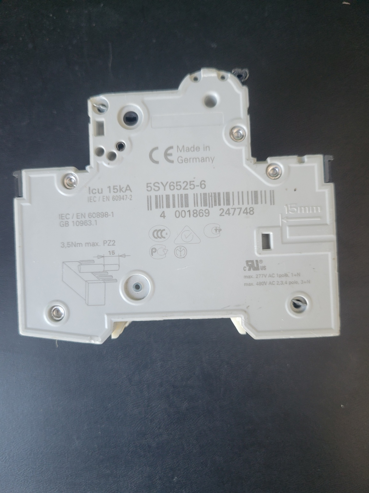Автоматический выключатель Siemens 5SY6525‐6