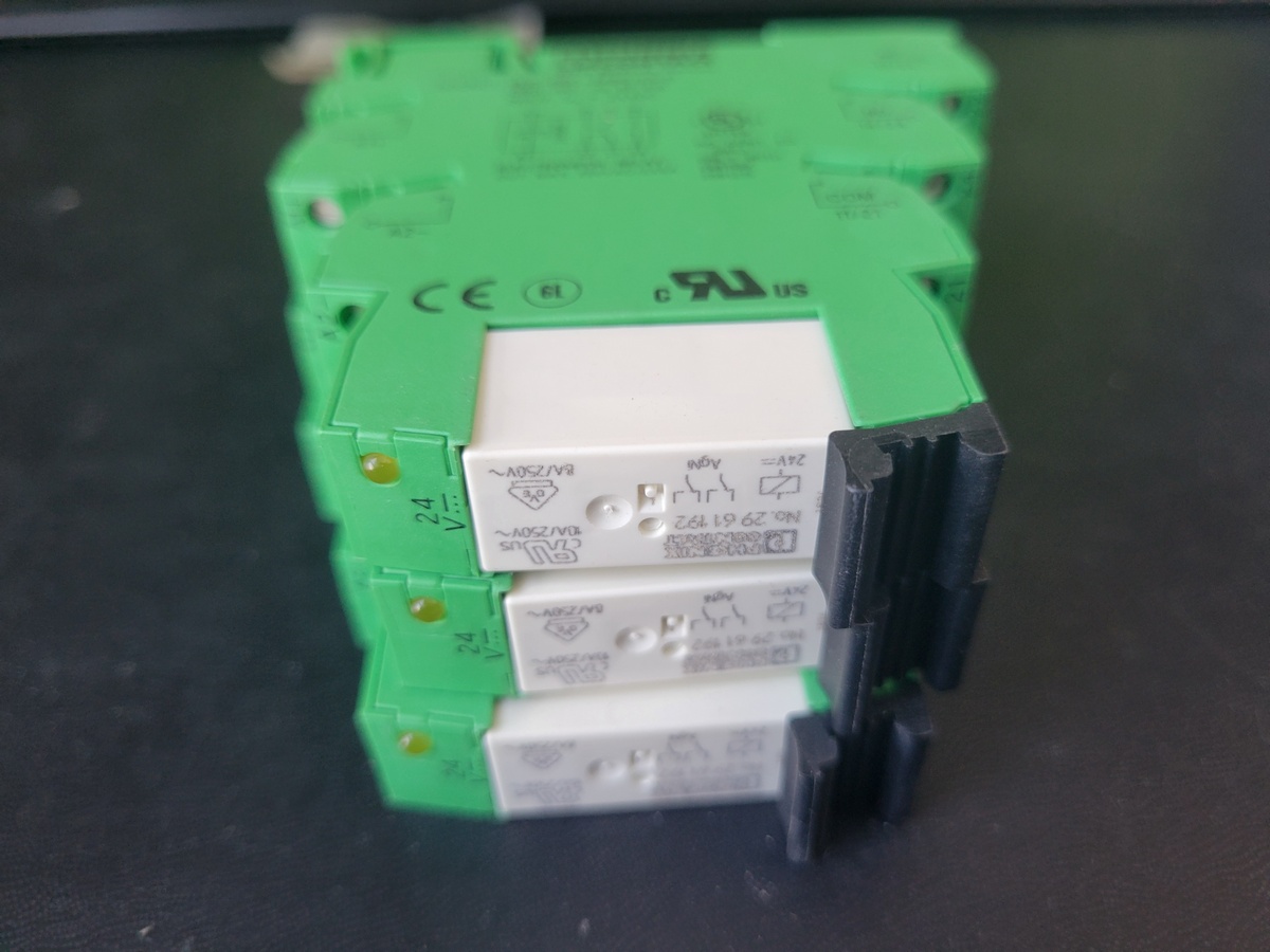 Реле интерфейсное Phoenix Contact PLC-RSC-24DC/21-21 (2967060)