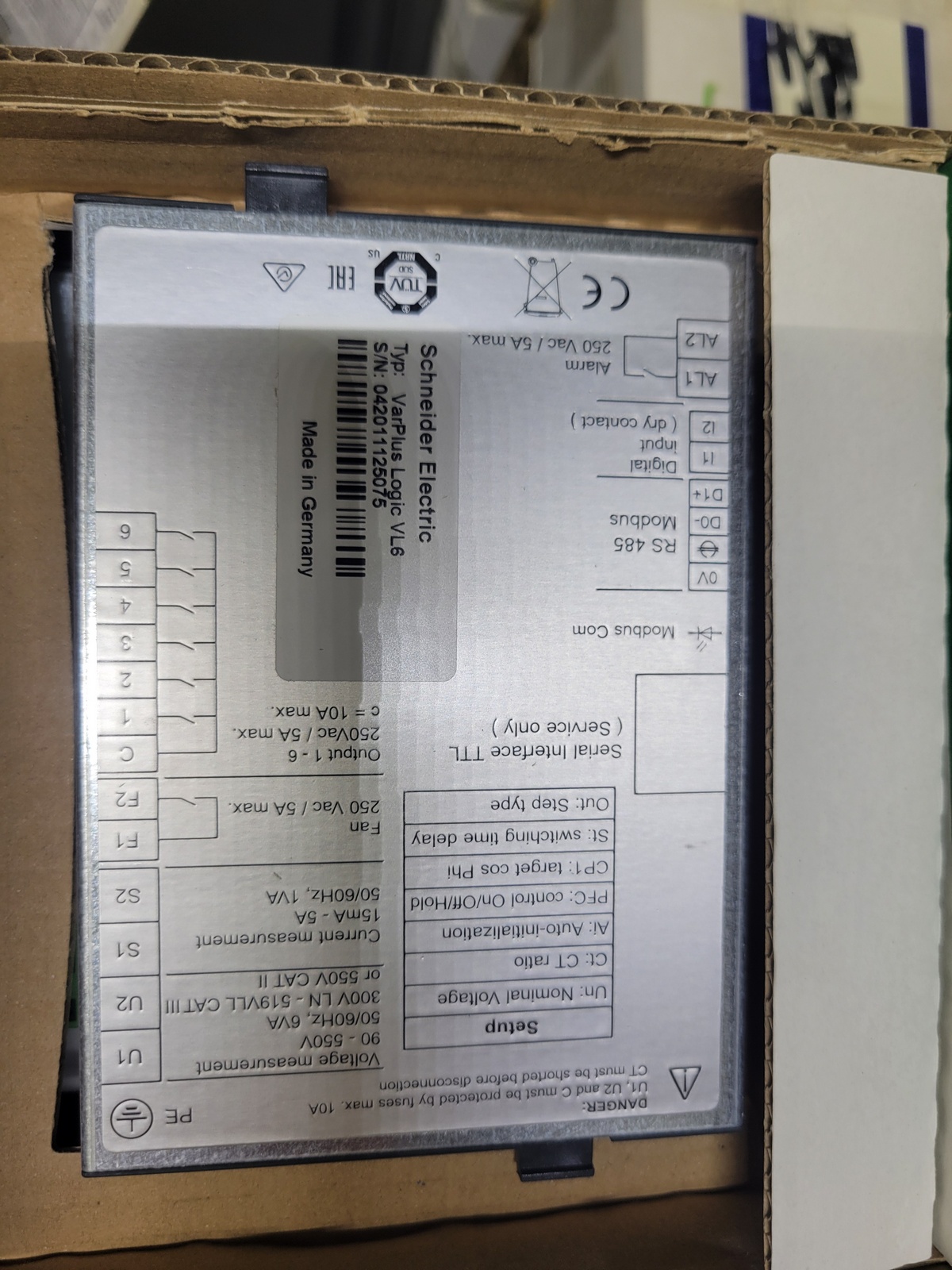 Контроллер Schneider Electric VPL06N