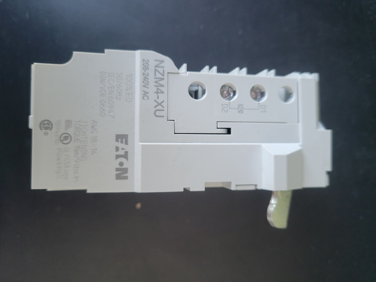 Расцепитель минимального напряжения Eaton NZM4-XU208-240AC