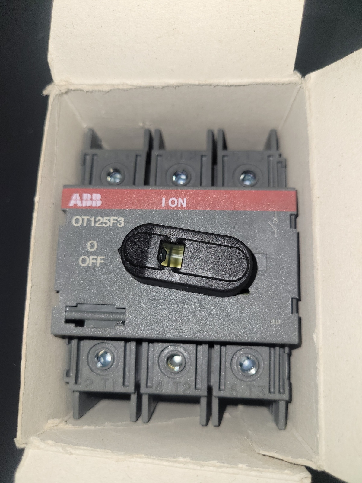 Выключатель нагрузки ABB OT125F3 125А